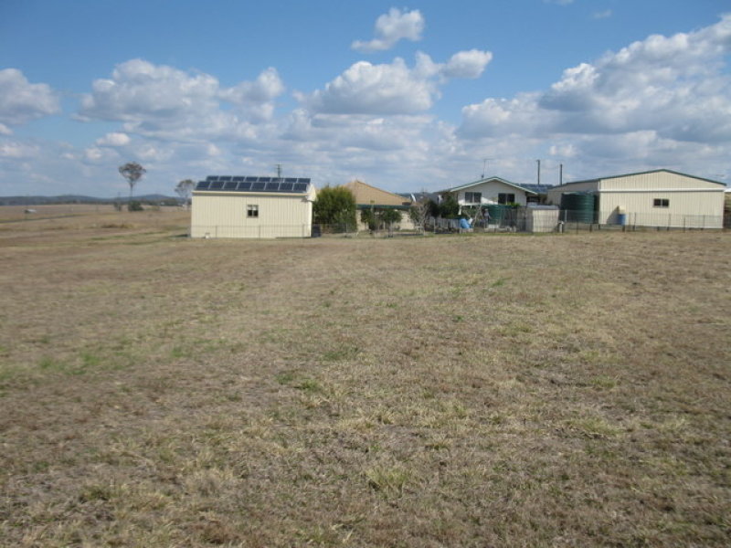 30 Bond Street, Moffatdale, QLD 4605