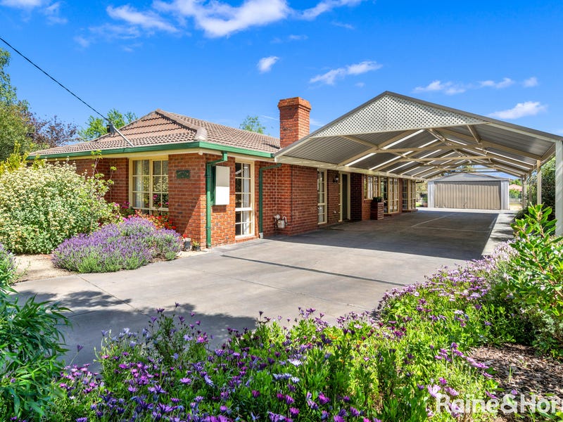 17 Gap Road, Riddells Creek, VIC 3431