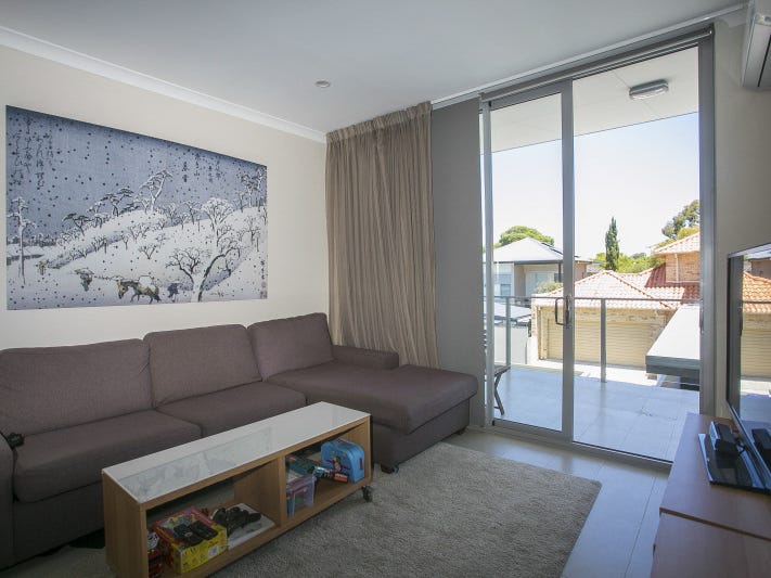 8/89 Winthrop Ave, Nedlands, WA 6009 Property Details