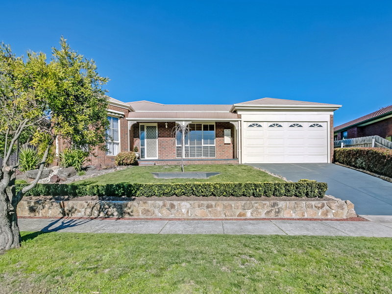 18 Aquarius Drive, Frankston, Vic 3199 Property Details