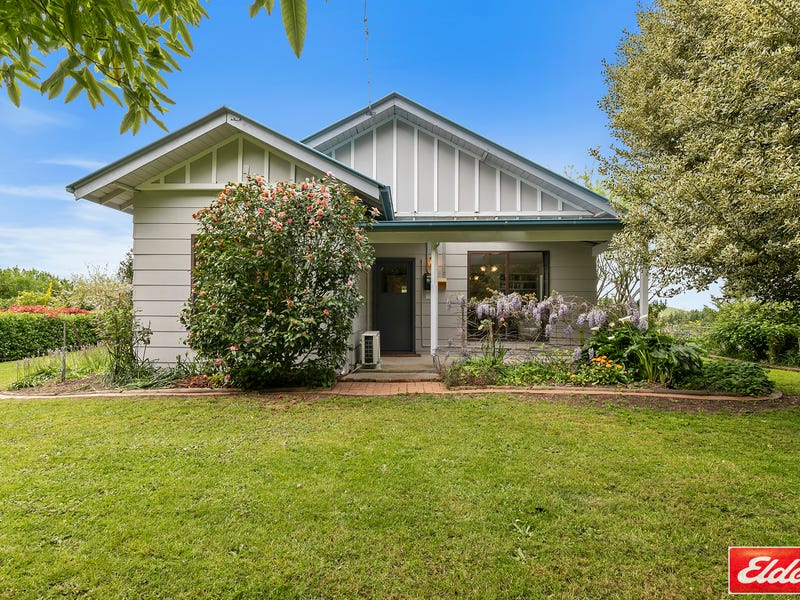 380 AMEYS TRACK, Foster, Vic 3960 Property Details