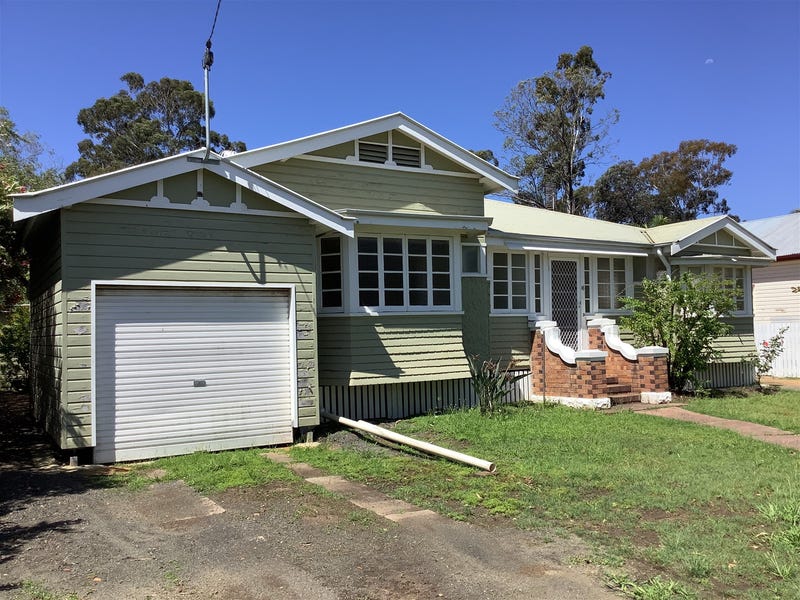 45 Bunya Street, Dalby, QLD 4405
