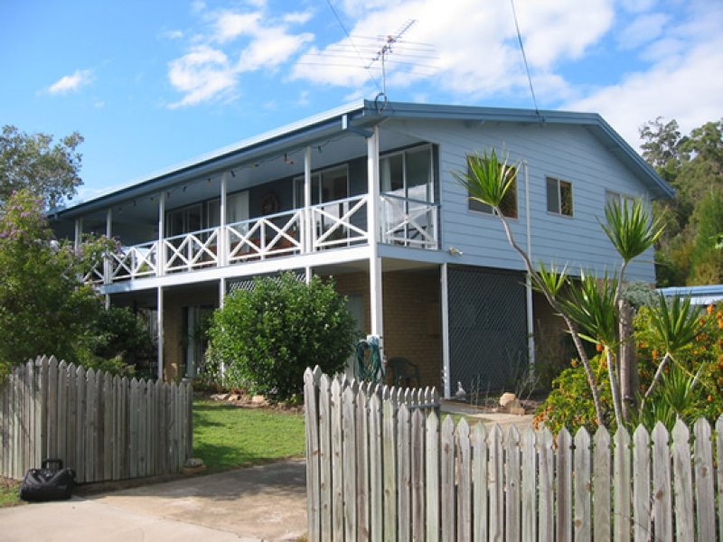 120 Rainbow Crescent, Dunwich, Qld 4183 Property Details