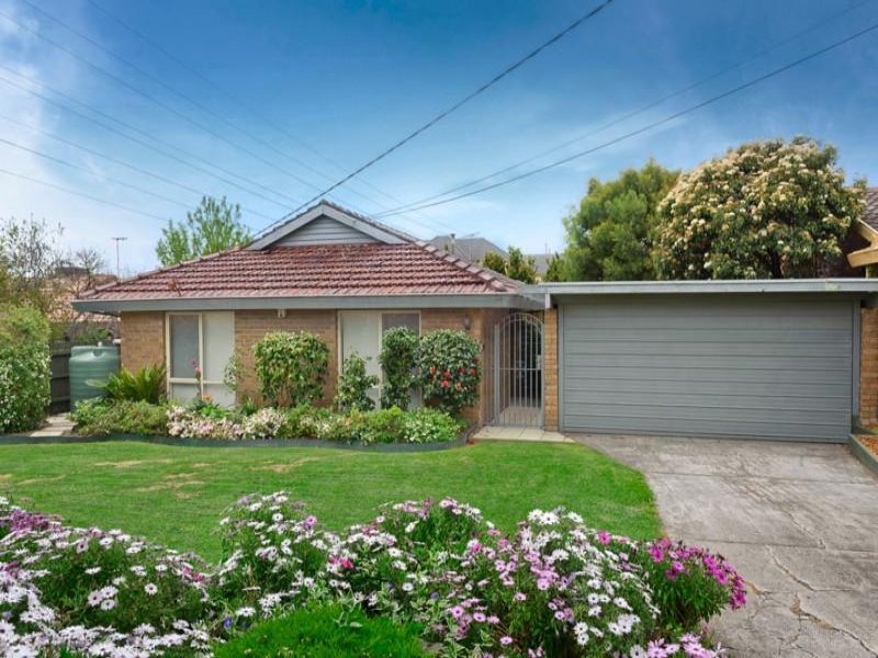 33 Sharon Street, Doncaster, VIC 3108