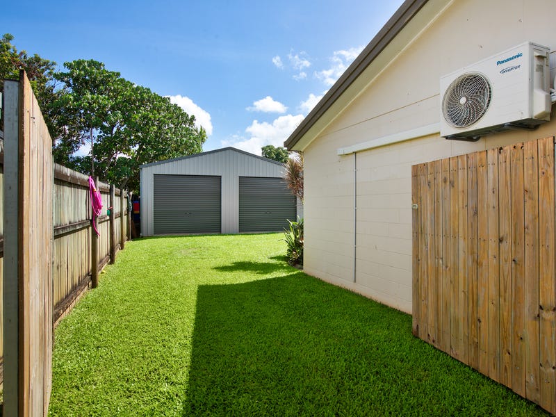 17 Mclaughlin Road, Bentley Park, QLD 4869