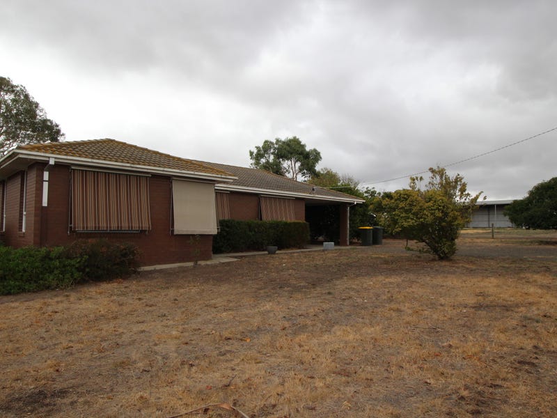 39 Lacys Road, Cambrian Hill, VIC 3352