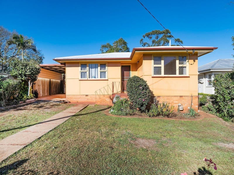 12A Cooper Street, South Toowoomba, Qld 4350