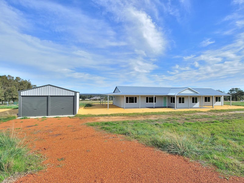 1 Cruden Place, Gingin, WA 6503 Property Details