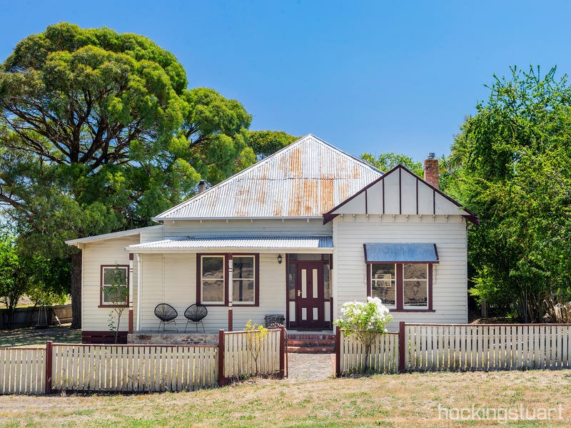 37 Nunns Road, Snake Valley, Vic 3351 House for Sale
