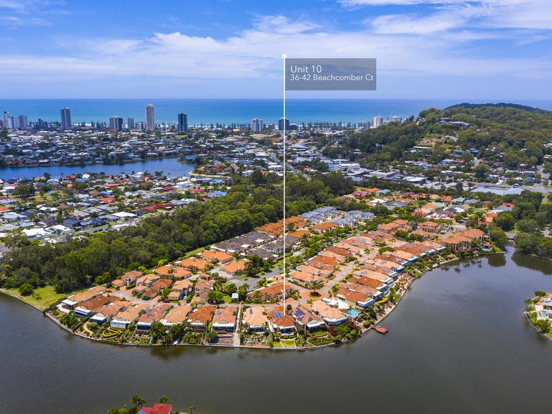 10/3642 Court, Burleigh Waters, Qld 4220 House for Sale