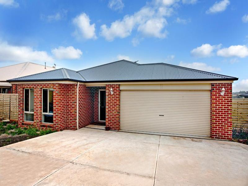 3 James Close, Kilmore, VIC 3764