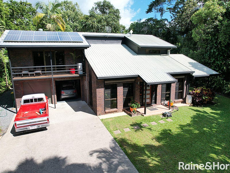 9 Coral Sea Drive, Mossman QLD 4873