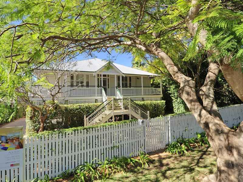 76 Harris Street, Hawthorne, Qld 4171 Property Details