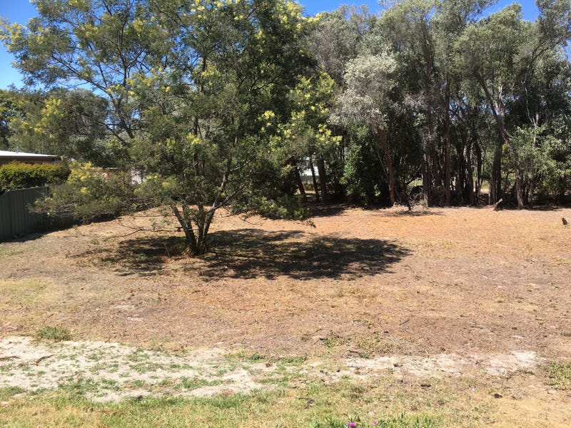 100 Toorak Avenue, Loch Sport, VIC 3851