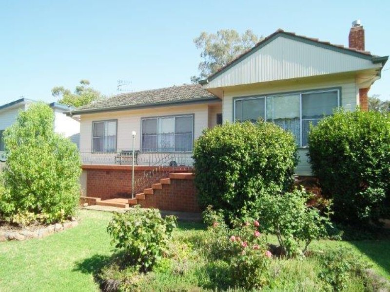 25 Wood Road, Griffith, NSW 2680 Property Details