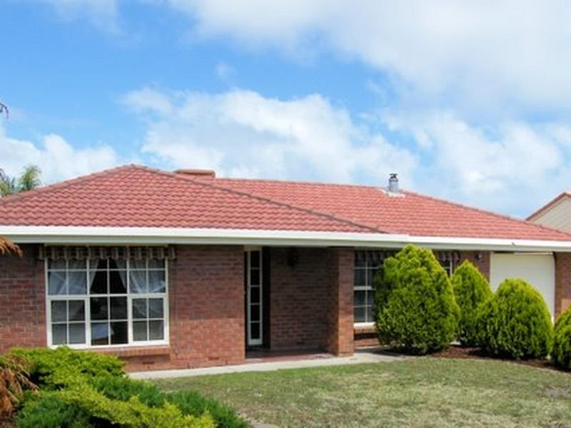 7 Rogana Cres, Hallett Cove, SA 5158