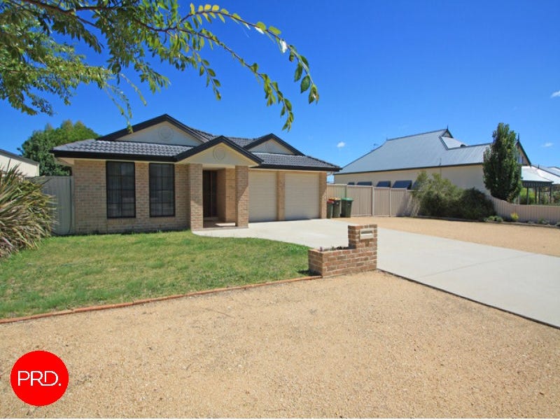 10 Eyre Street, Bungendore, NSW 2621 Property Details