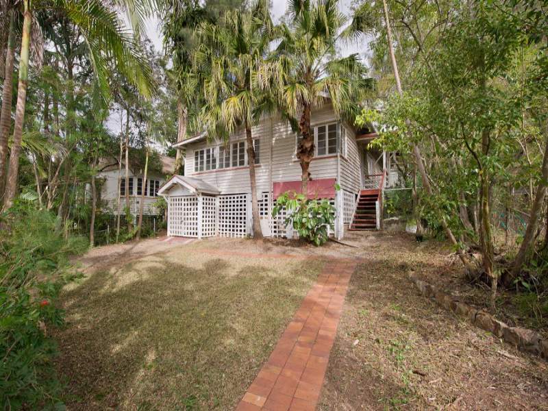 16 Todd Street, Taringa, QLD 4068