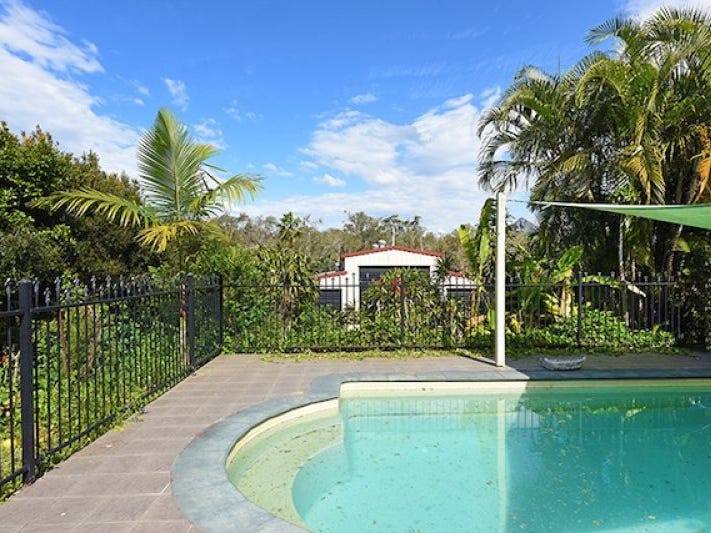 28 Peters Road, Glass House Mountains, QLD 4518