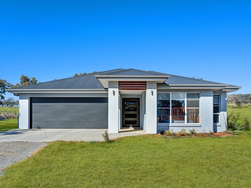 36 Orange Road, Manildra, NSW 2865