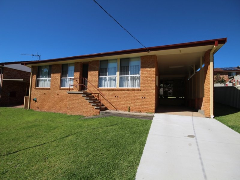 12 Peveril Street, Tinonee, NSW 2430 Property Details