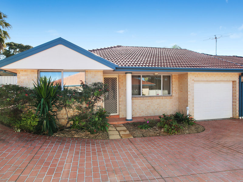 2/62 Old Bush Road, Engadine, NSW 2233 Property Details