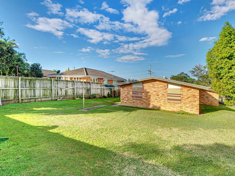 10 Myron Street, Chermside, Qld 4032 Property Details