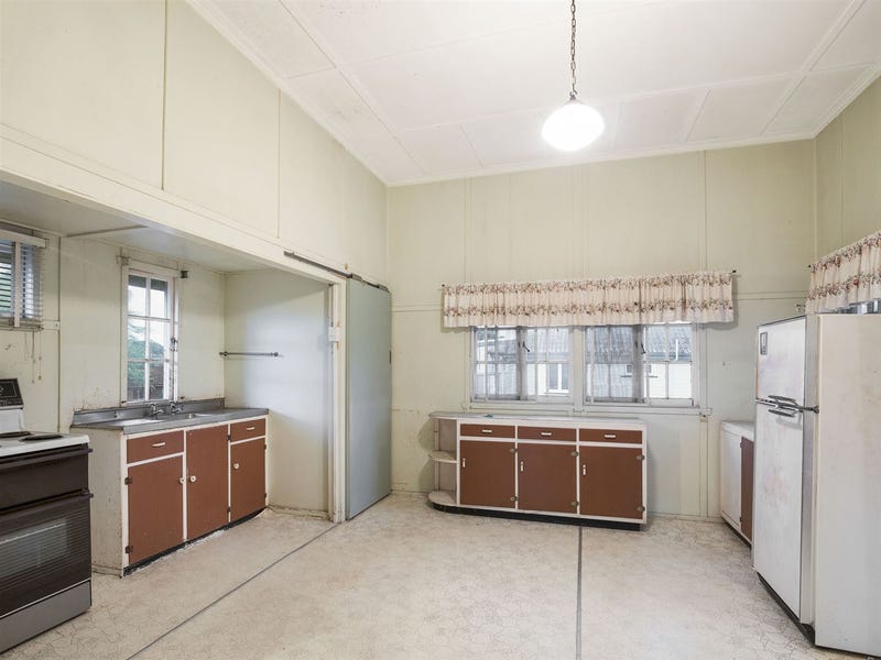 85 Massie St, Brighton, Qld 4017 Property Details