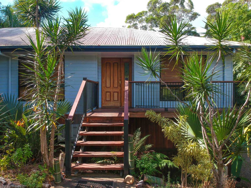 27 Leigha Place, Kureelpa, Qld 4560