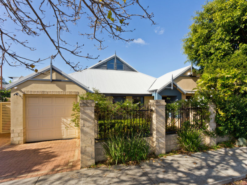 17 Ashton Avenue, Claremont, WA 6010 Property Details