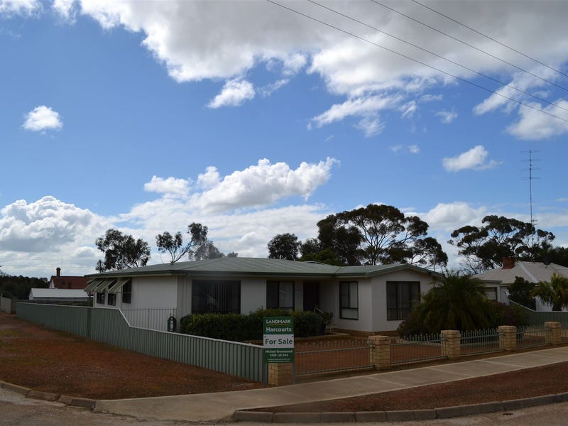 55 Bedford Street, Cunderdin, WA 6407