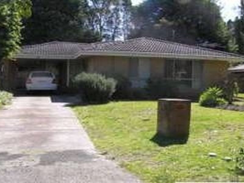 49 Regency Drive, Thornlie, WA 6108 Property Details