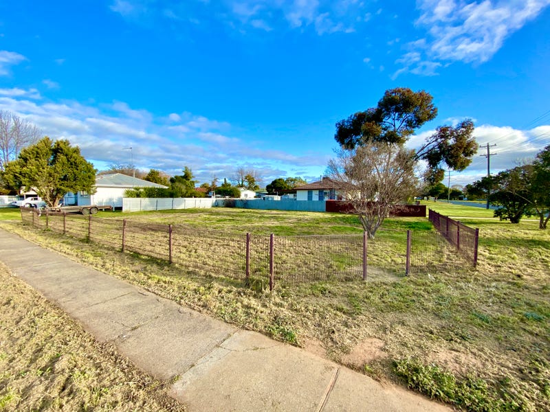 264 Henry Street, Deniliquin, NSW 2710