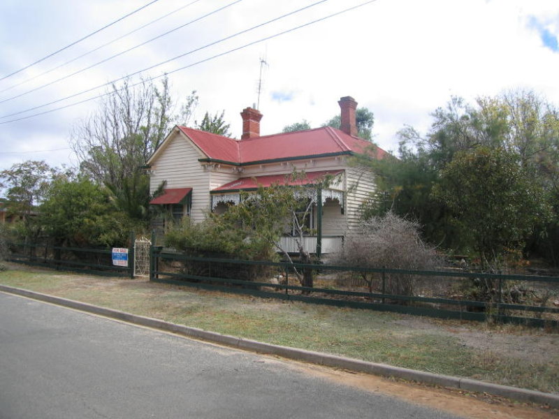 4 Brisbane Street, St Arnaud, Vic 3478