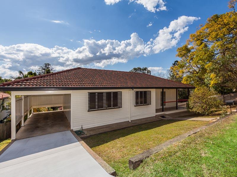 11 Emma Street, Red Hill, QLD 4059