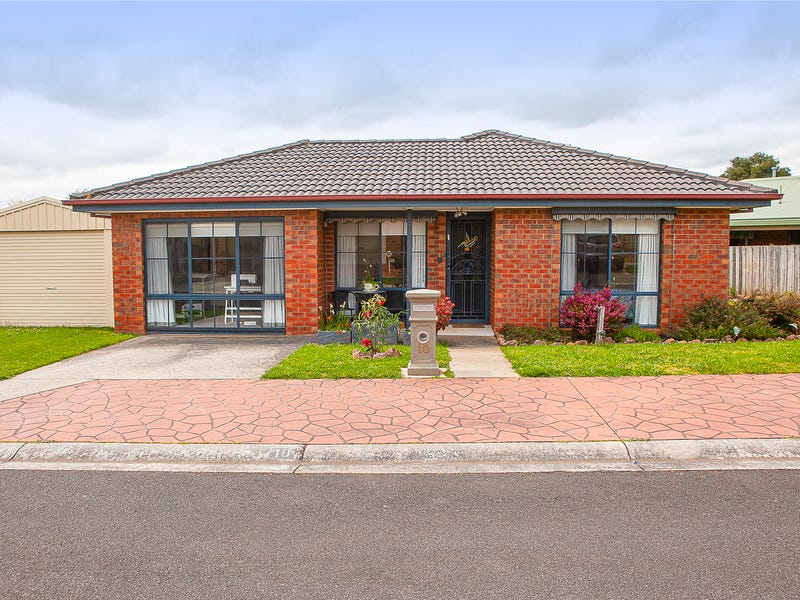 Houses for Sale in Drouin, VIC 3818 Pg. 3