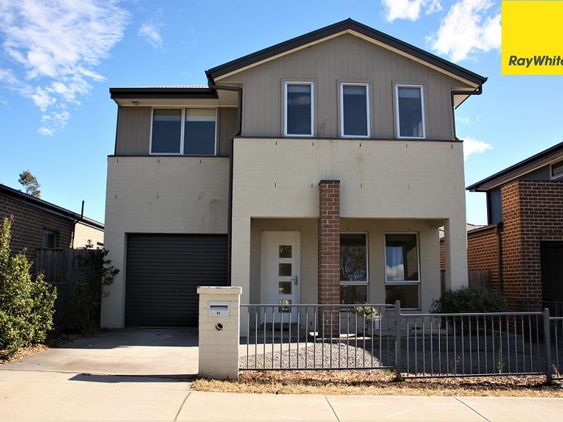 16 Selwyn Avenue, Minto, NSW 2566