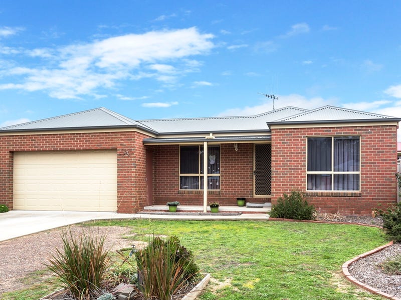 13 Rossdale Drive, Eaglehawk, VIC 3556