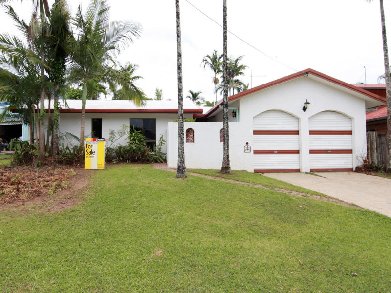 32 Kevin Street, Whitfield, Qld 4870 Property Details