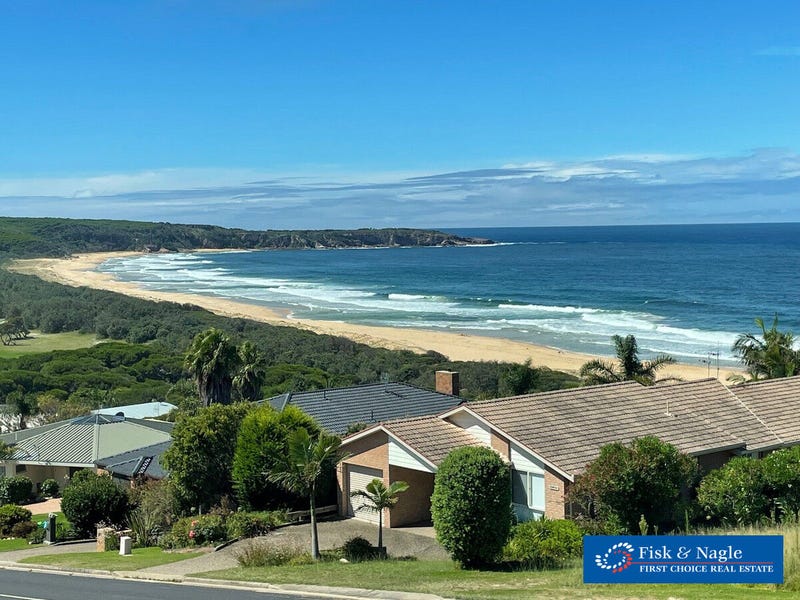 15 Surf Circle, Tura Beach, NSW 2548
