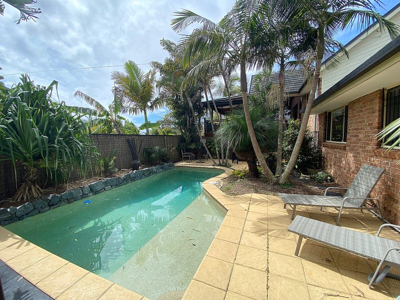 24 Dawn Drive, Moonee Beach, NSW 2450