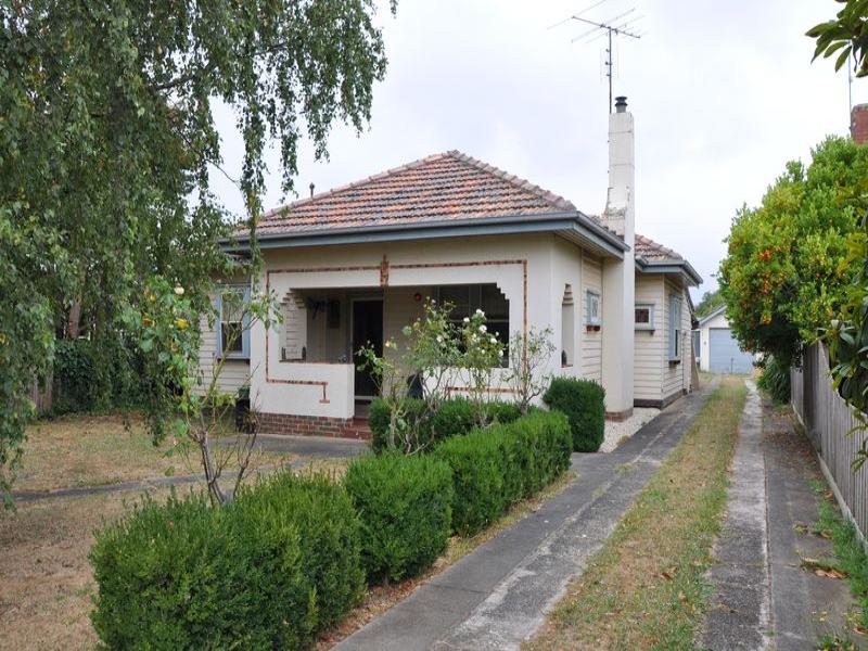 37 Peace Avenue, Warragul, Vic 3820 Property Details