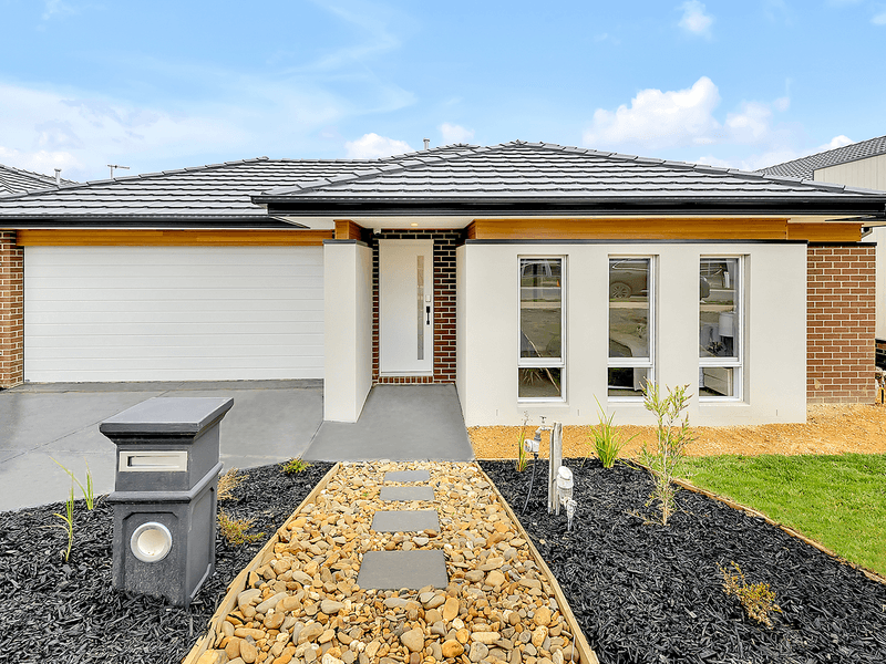 39 Leadbeater Circuit, Beveridge, Vic 3753 House for Sale