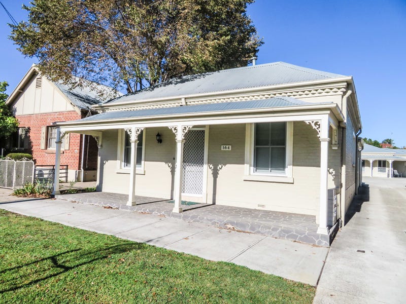 164 Piper Street, Bathurst, NSW 2795