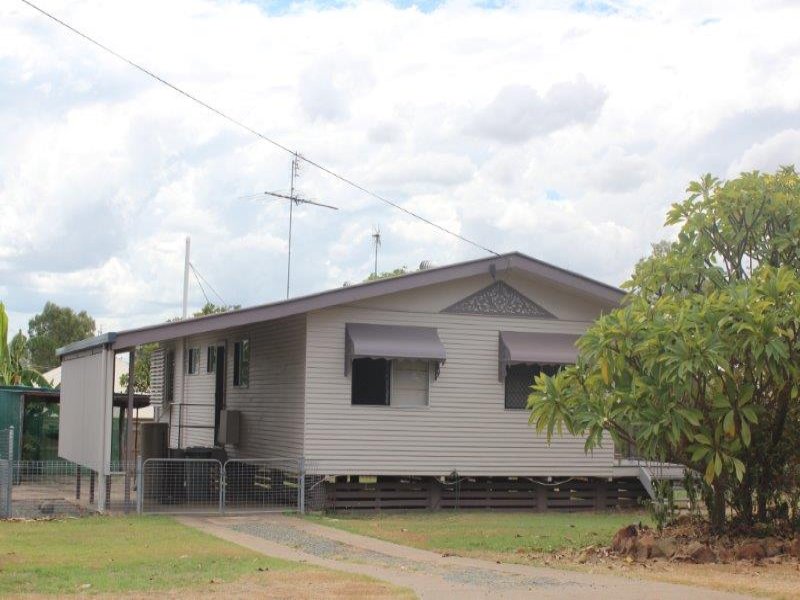 4 Lang Street, Moura, Qld 4718 House for Sale