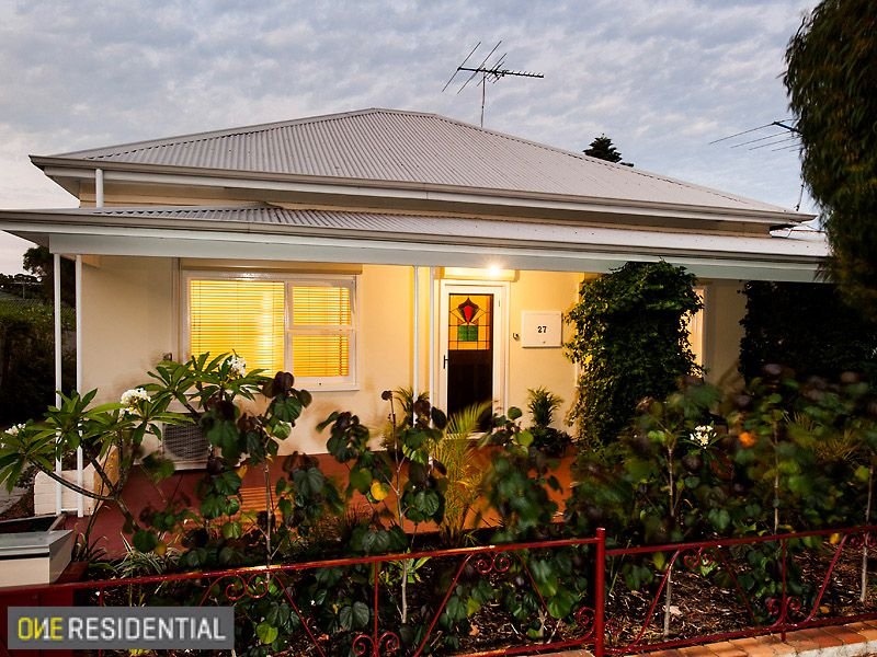 27 Solomon Street, Palmyra, WA 6157