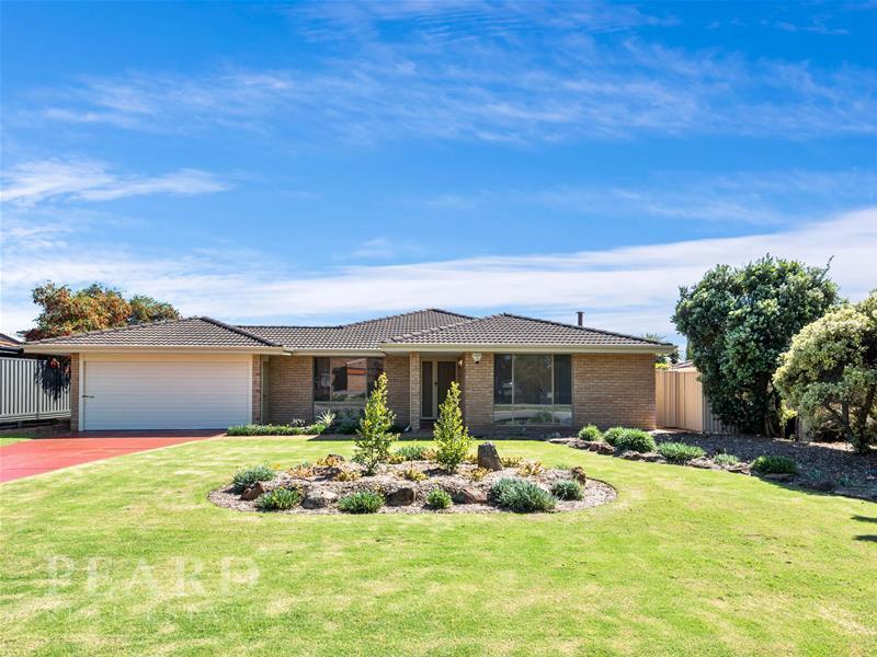 18 Harman Road, Sorrento, WA 6020 - Property Details