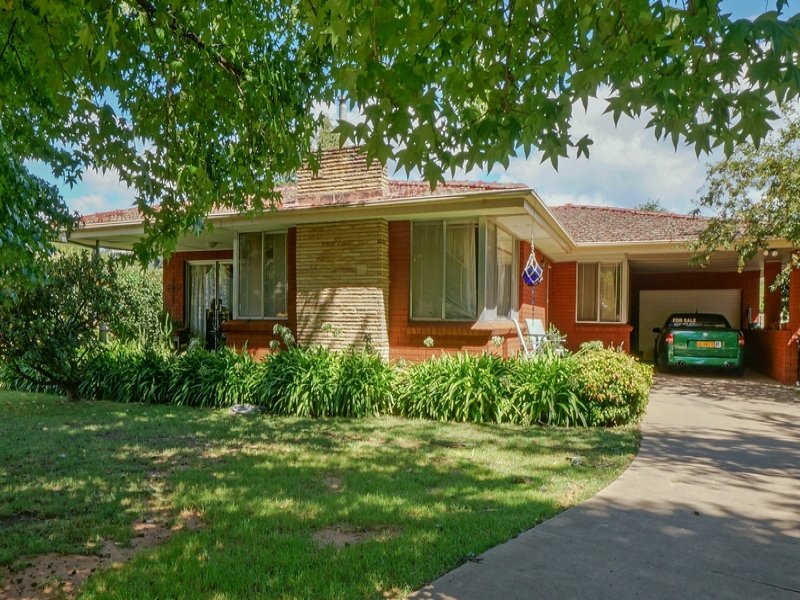 55 Coronation Drive, Orange, NSW 2800 Property Details