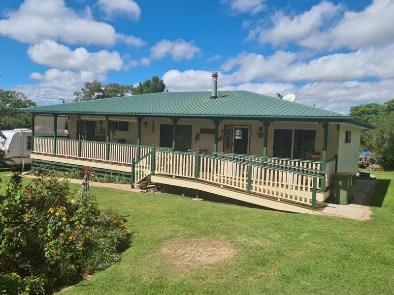 19 Boundary Street, Haden, Qld 4353 Property Details