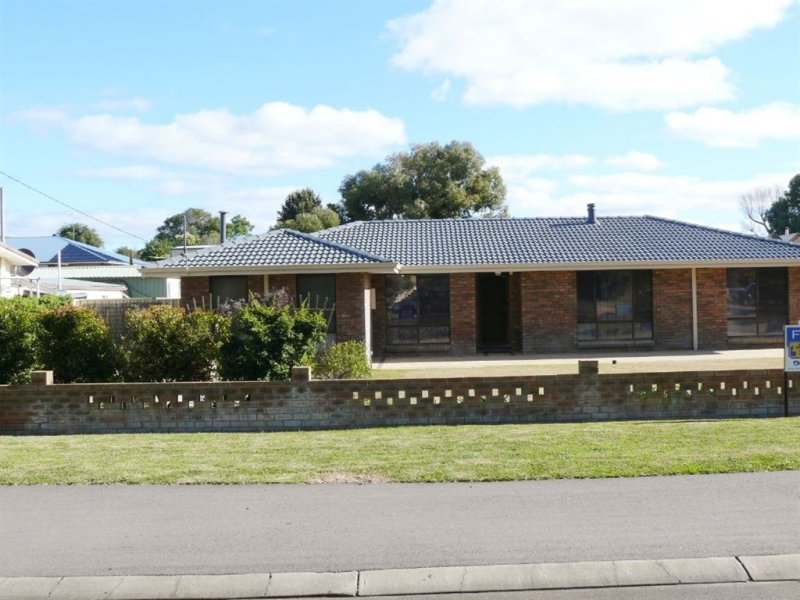 10 Chaplin Street, Esperance, WA 6450 Property Details